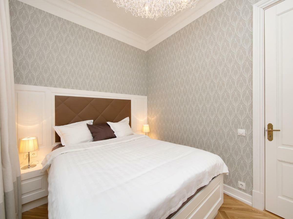 Harju Old Town Apartment *